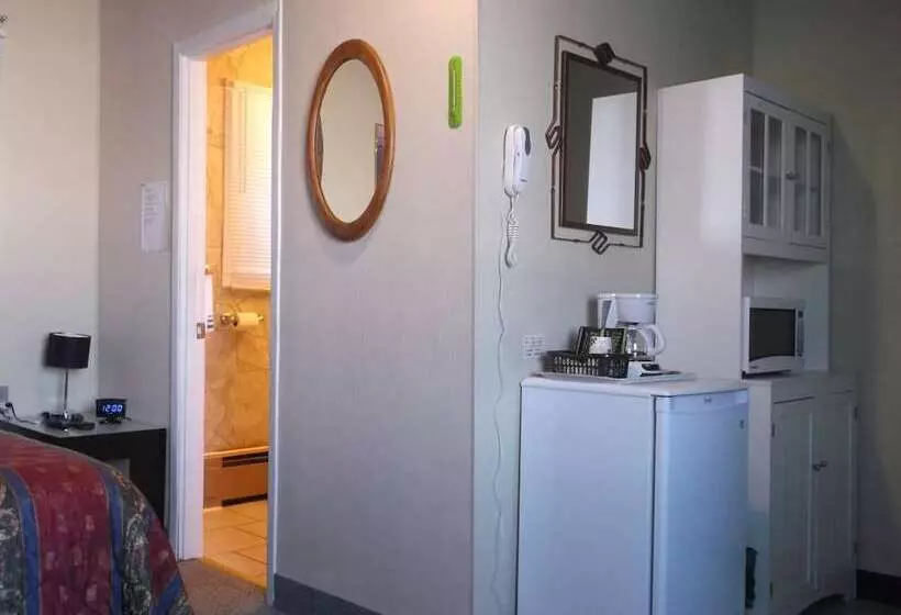 Haileybury Beach Motel