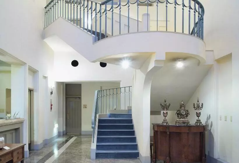 Hotelli Auberge Le Temps