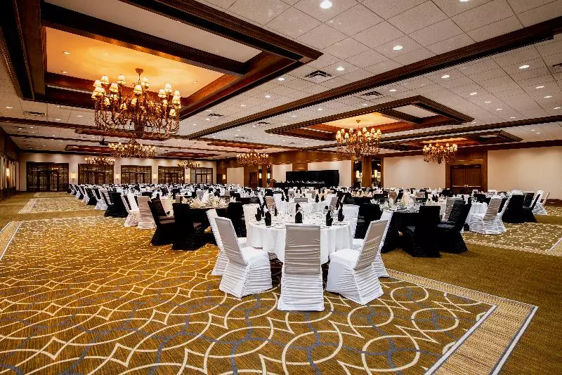 ホテル Red Deer Resort & Casino