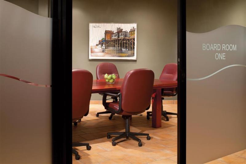 فندق Red Deer Resort & Casino