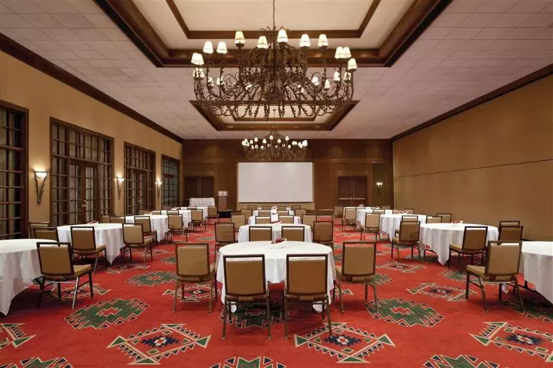 ホテル Red Deer Resort & Casino