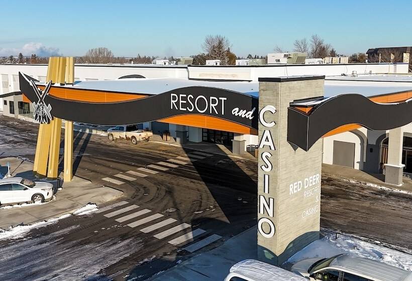 فندق Red Deer Resort & Casino