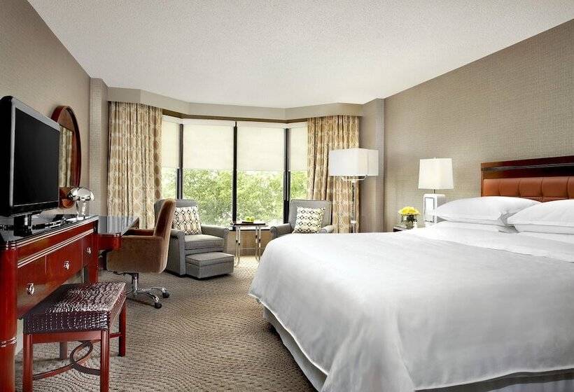 فندق Red Deer Resort & Casino