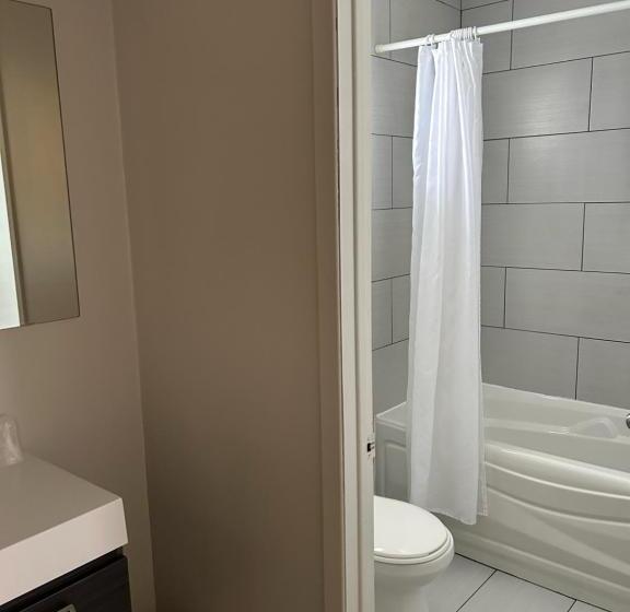 汽车旅馆  Complexe Dix80