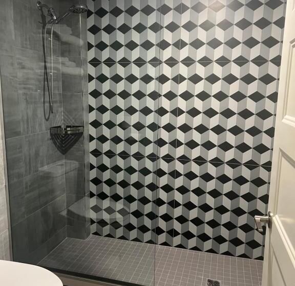 汽车旅馆  Complexe Dix80