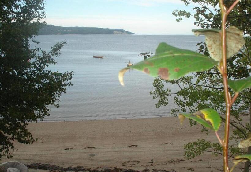 Motel La Maison De Travers