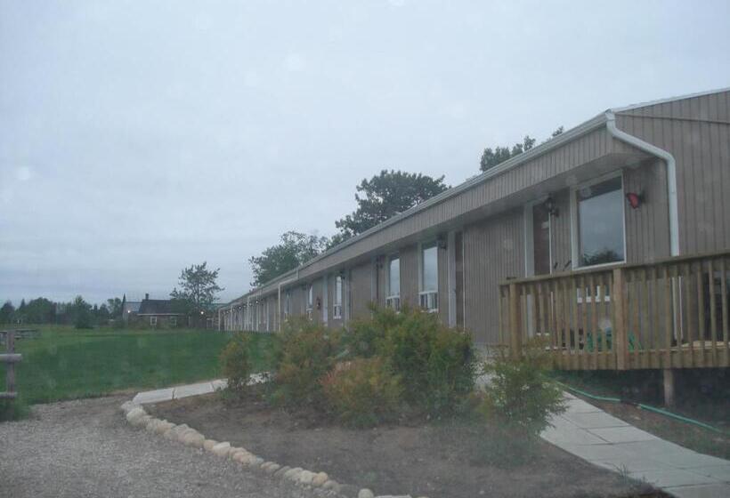 Motel La Maison De Travers