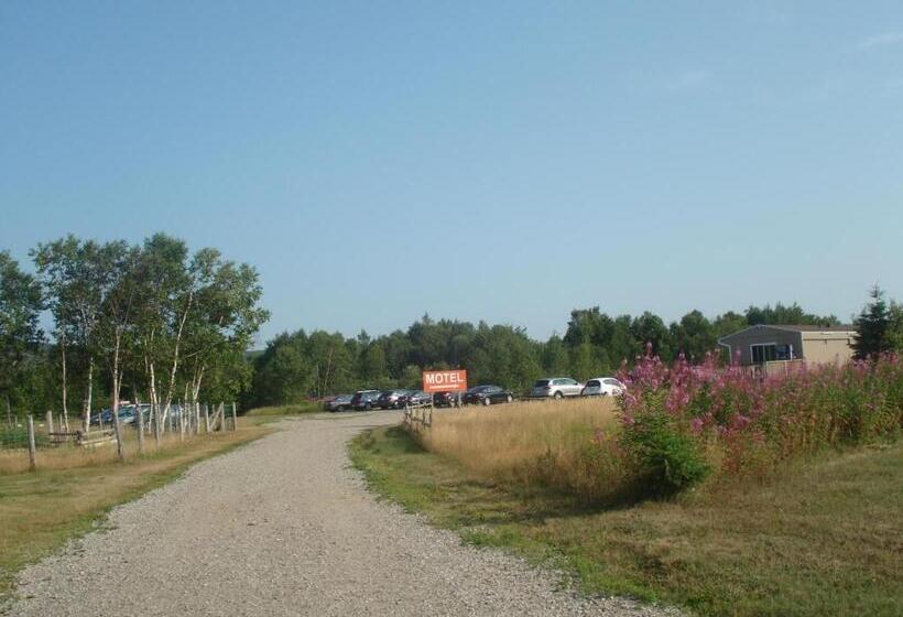 Motel La Maison De Travers