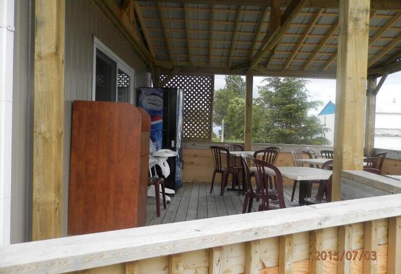 Motel La Maison De Travers