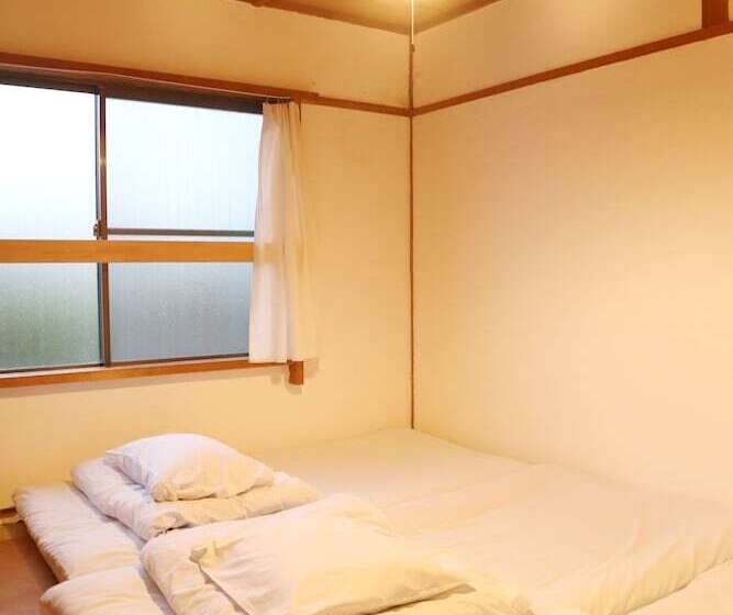 Y Pub & Hostel Tottori