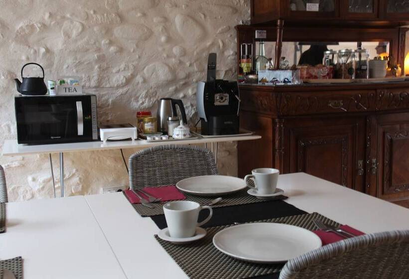 住宿加早餐  Can Bo De Pau