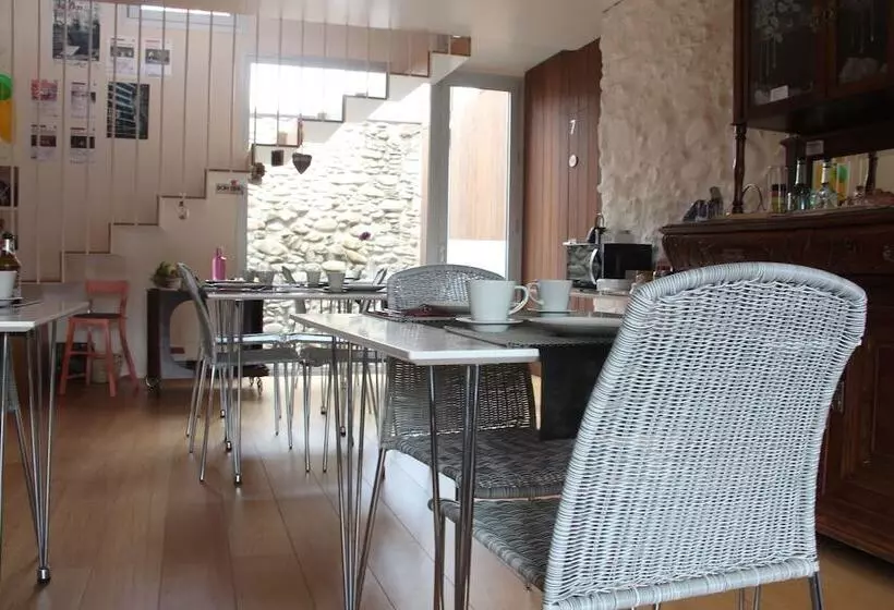 Aamiaismajoitus (B&B) Can Bo De Pau
