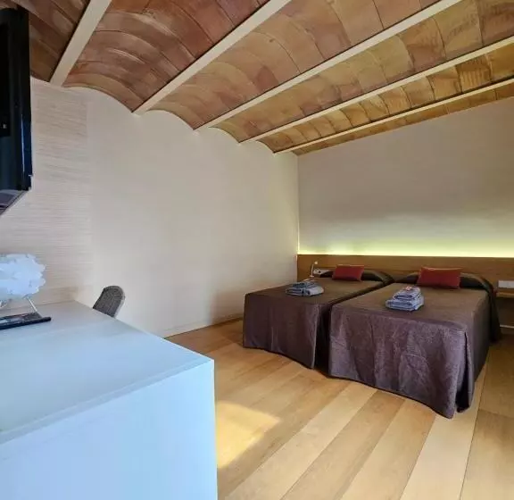 Aamiaismajoitus (B&B) Can Bo De Pau