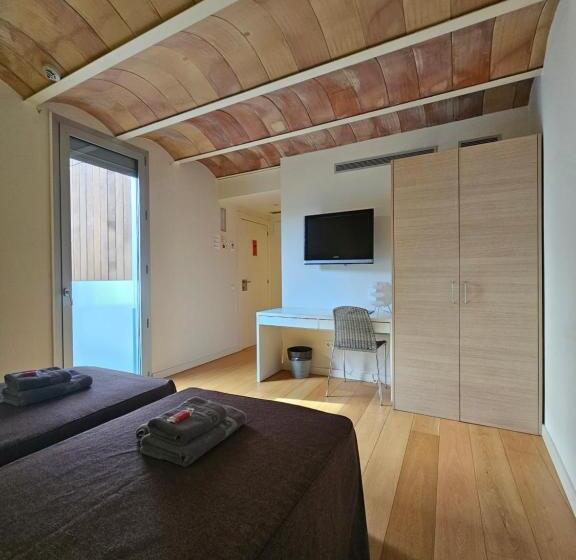 住宿加早餐  Can Bo De Pau