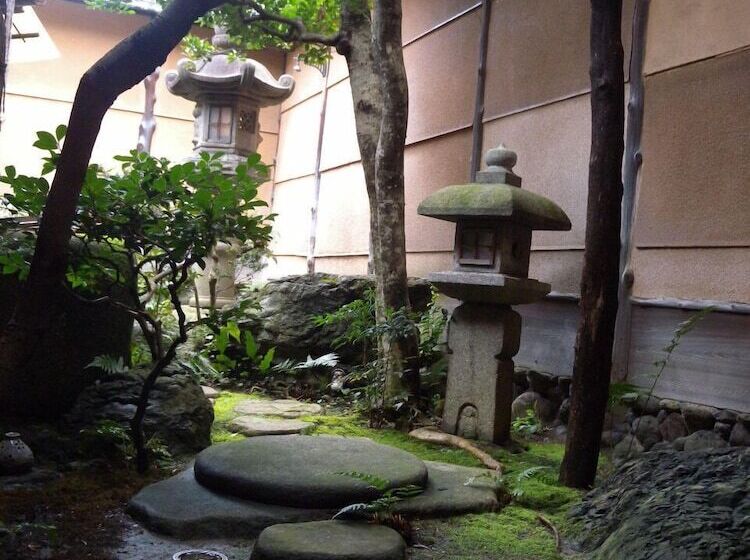 민박 Guesthouse Kingyoya