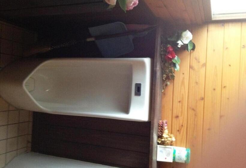 צימר Minshuku Yomoshirou