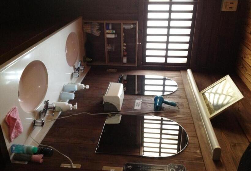 צימר Minshuku Yomoshirou