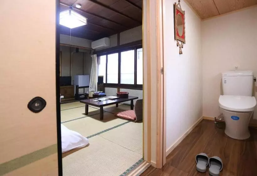 Hinode Ryokan