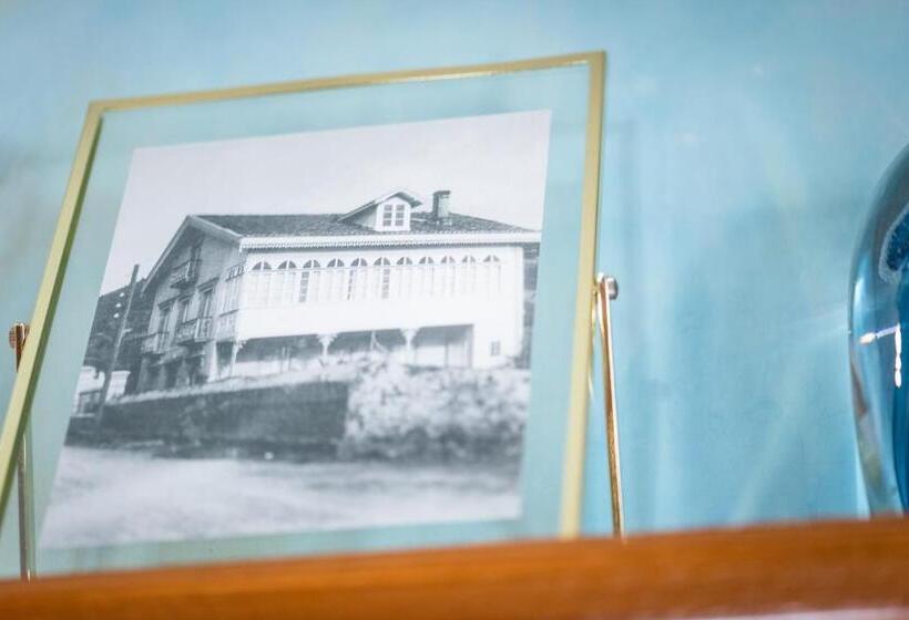 فندق Castillo De Gauzón