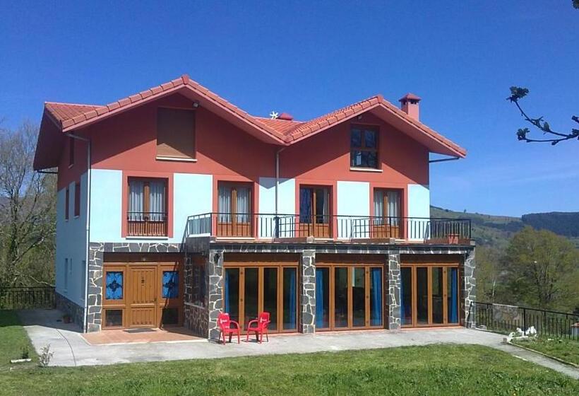 Отель Mendi Alai