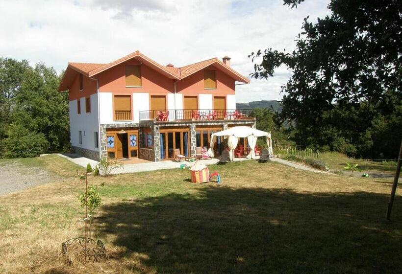 Отель Mendi Alai