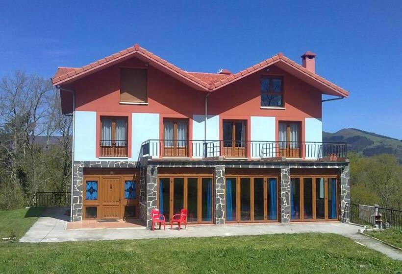 Отель Mendi Alai