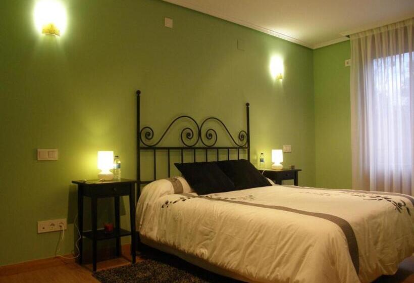 Отель Mendi Alai