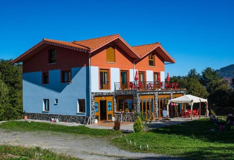 Отель Mendi Alai