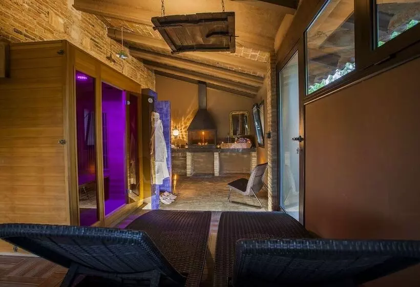 Milestrelles Hotel   Adults Only