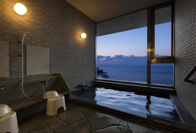 בית מלון כפרי Nanki Shirahama Marriott