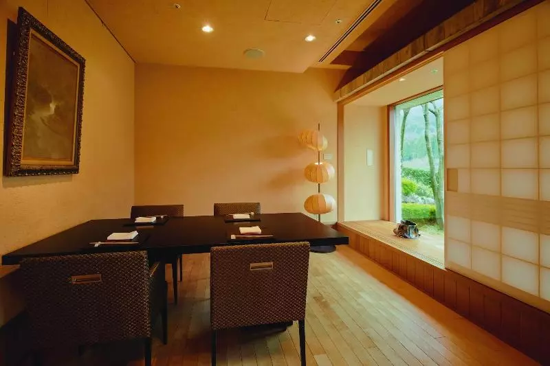 Hotelli River Retreat Garaku