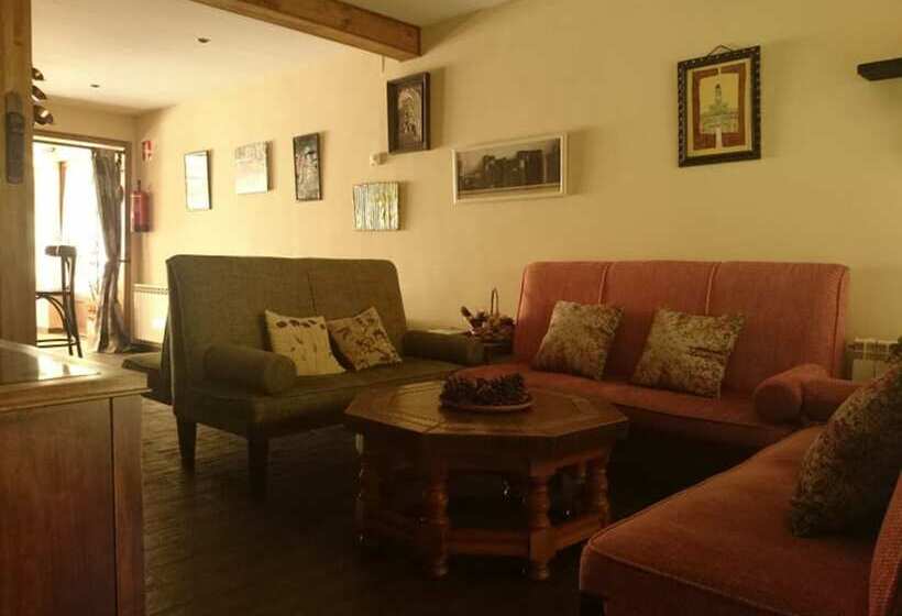 ホテル El Bosque De La Herrezuela