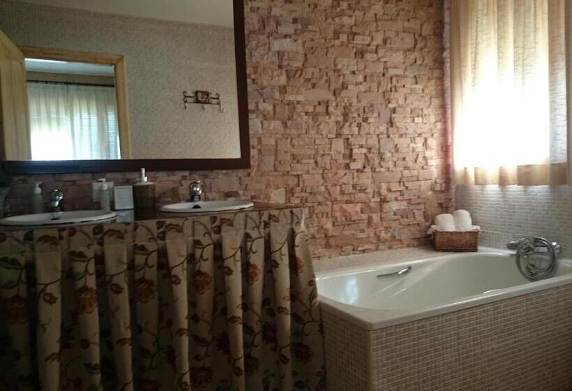 ホテル El Bosque De La Herrezuela