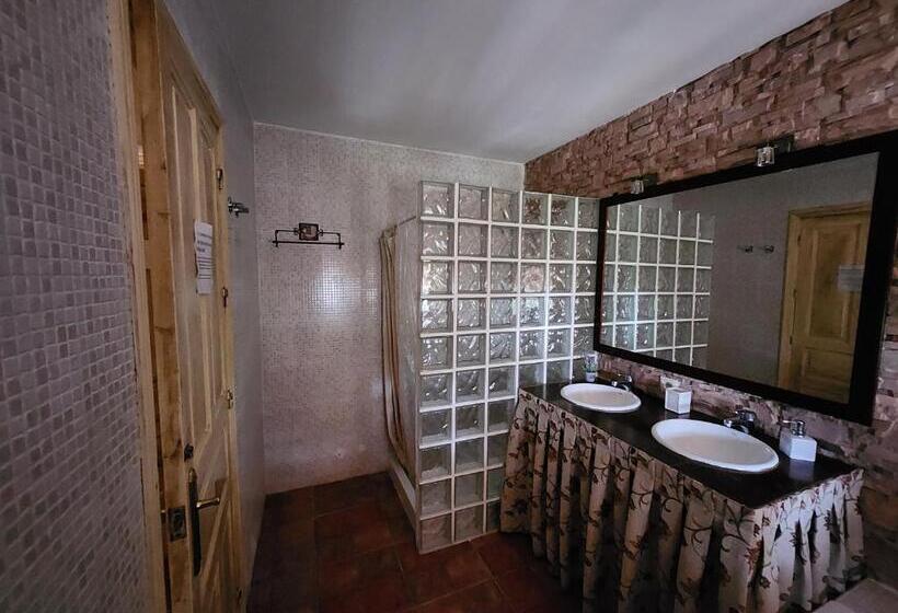 ホテル El Bosque De La Herrezuela