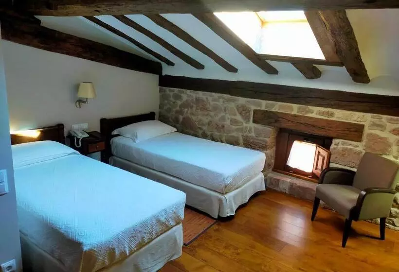 Hotelli Rural Latorrien De Ane