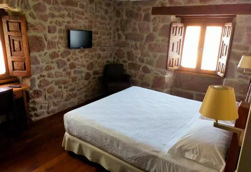 Hotelli Rural Latorrien De Ane