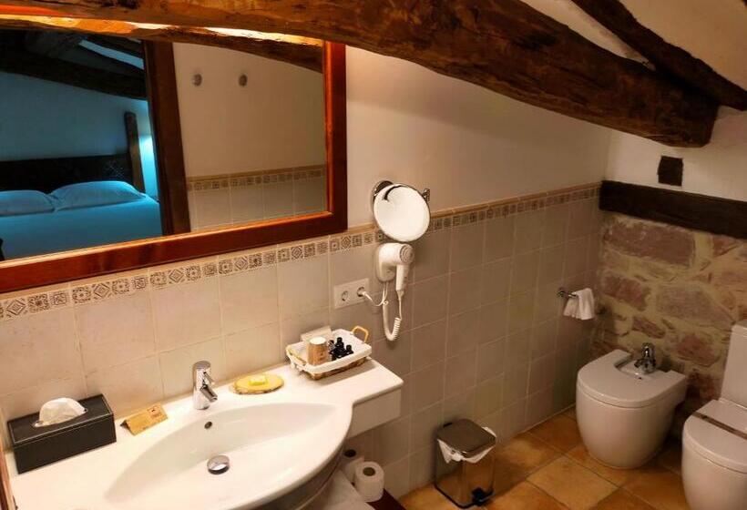 فندق Rural Latorrien De Ane