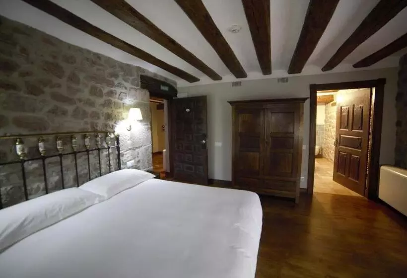Hotelli Rural Latorrien De Ane