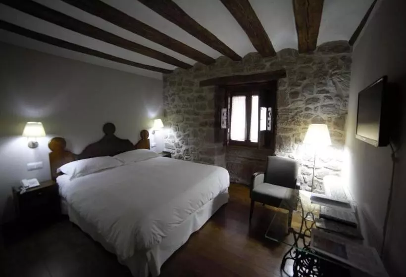 Hotelli Rural Latorrien De Ane