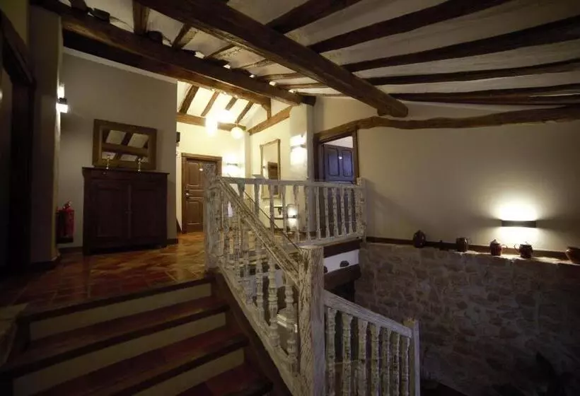 Hotelli Rural Latorrien De Ane