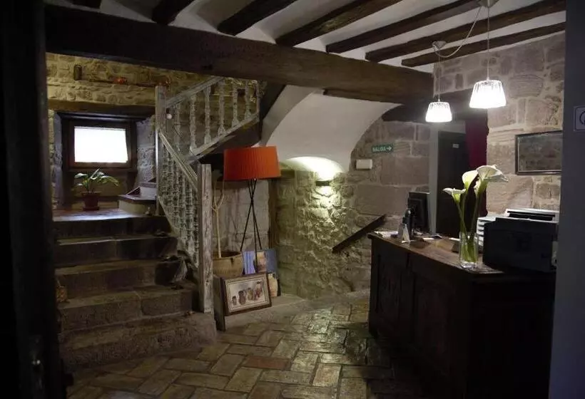 Hotelli Rural Latorrien De Ane