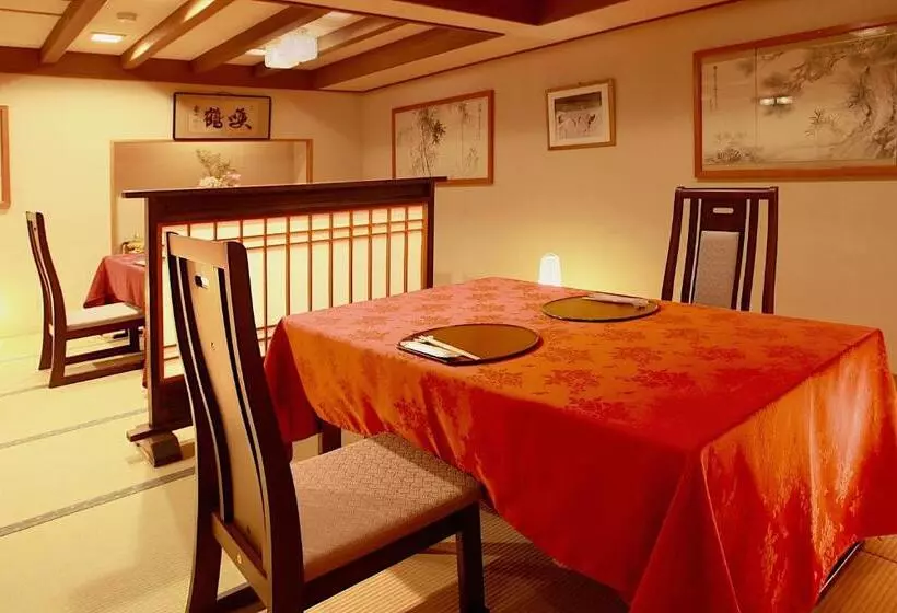 Tsuruya Ryokan
