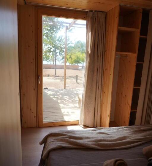 اقامتگاه Alfacs Village