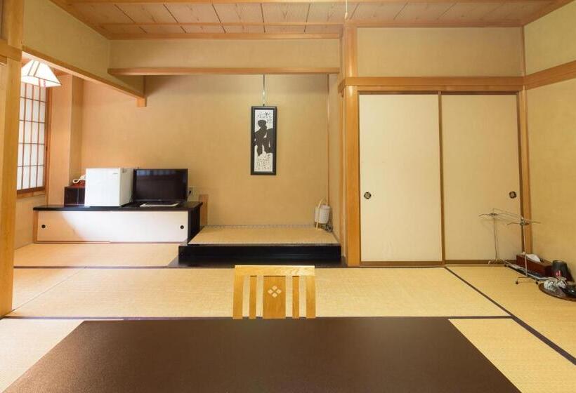 Ryokan Kazeya