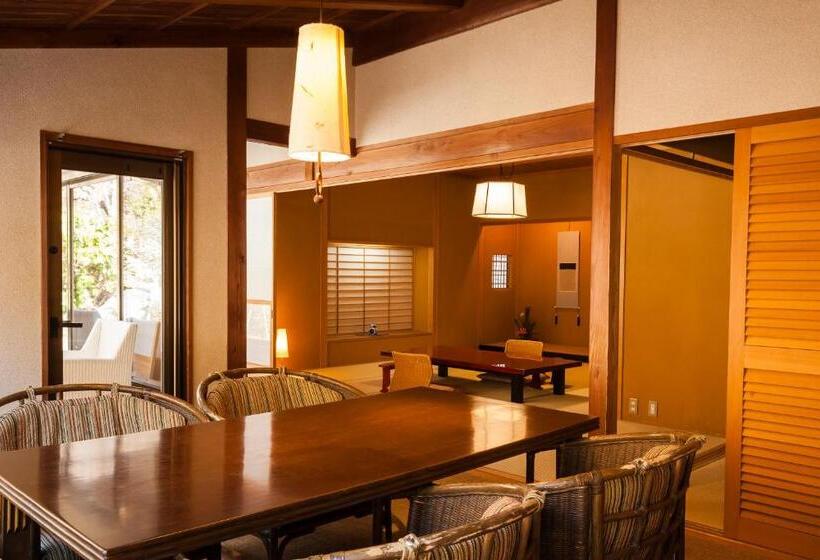 日式旅馆 Meigetsuso