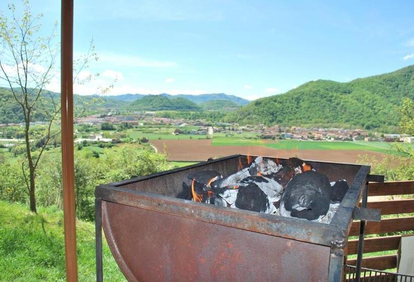 Albergue Casa De Colònies La Cadamont