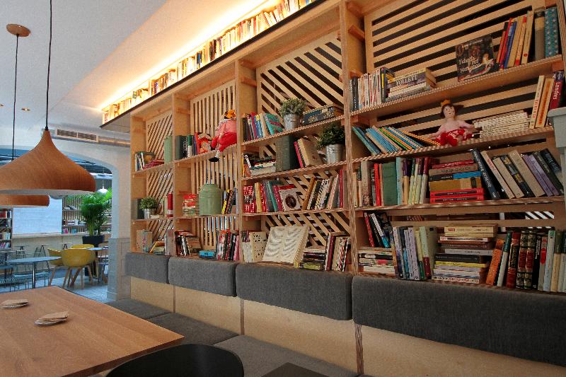 Albergue H Complutum