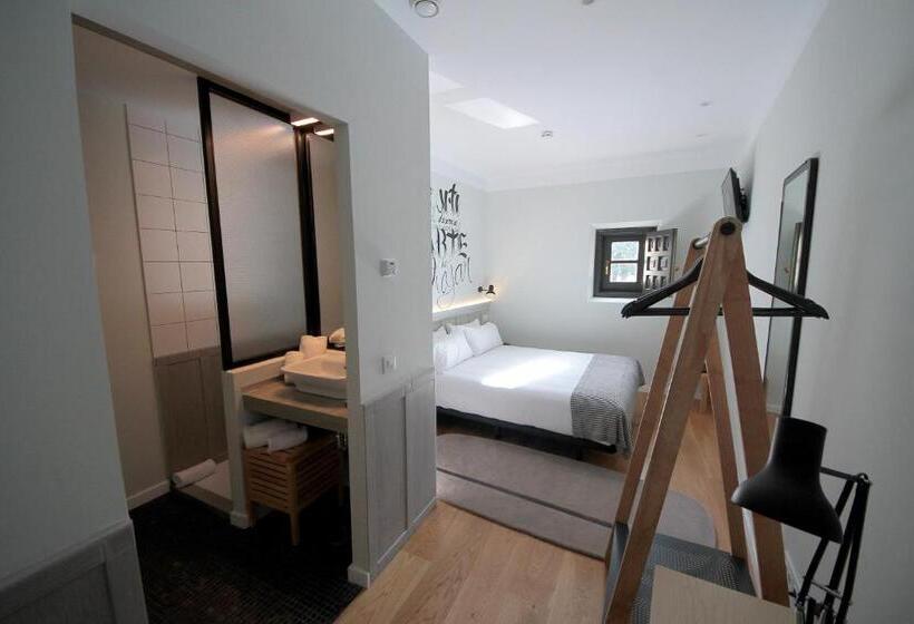 Albergue H Complutum