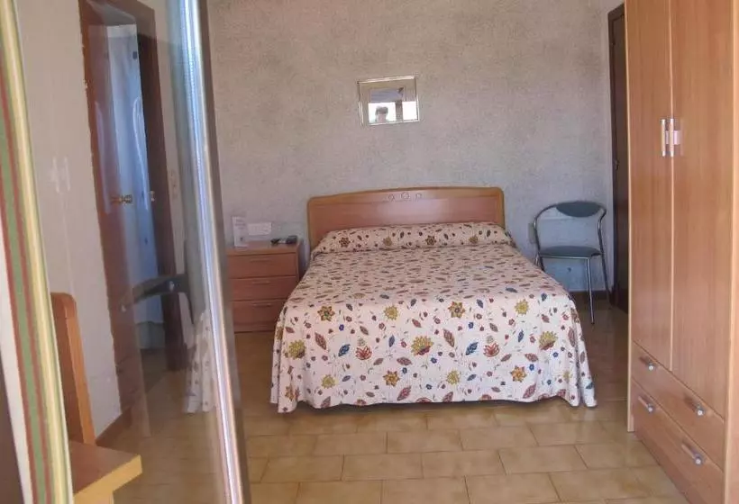 Alberg Hostal Casa Pepe