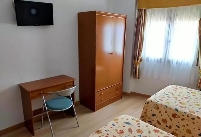 Alberg Hostal Casa Pepe